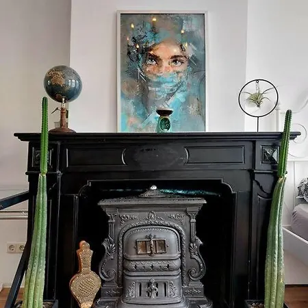 Historic Very Close To City Center *